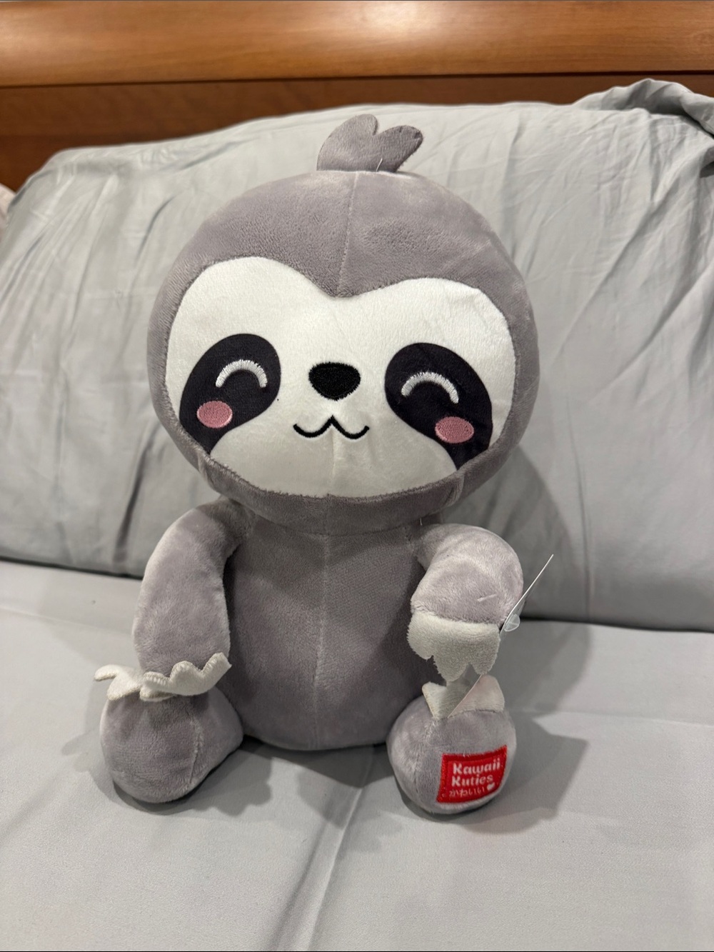 BNWT 13in stuffed raccoon